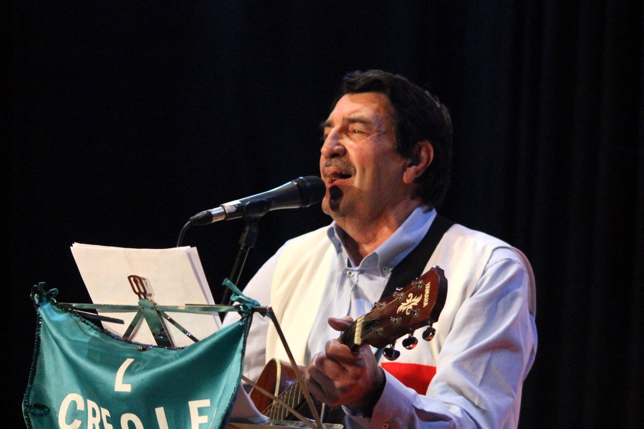 Fotos: Presentación del libro ‘De los bailes de salón al botellón’