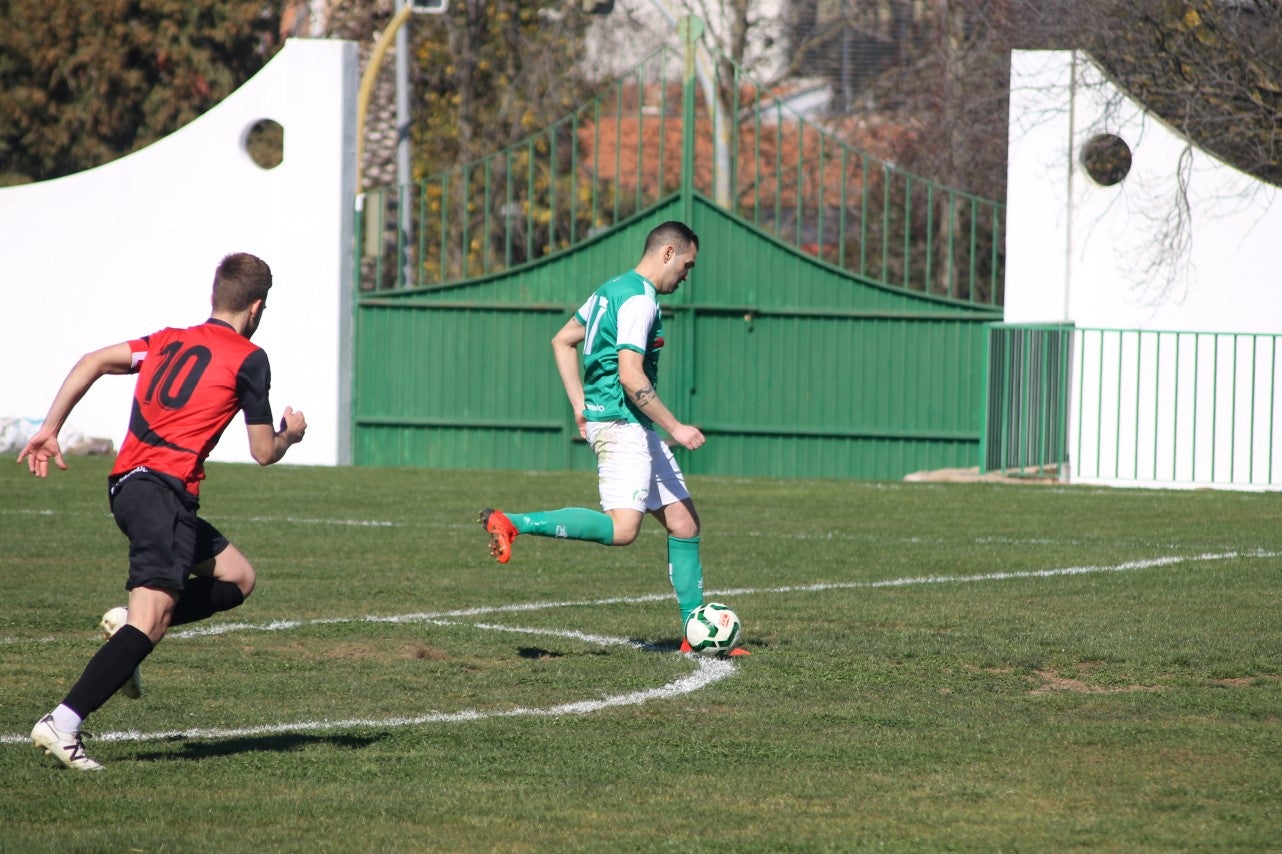 Fotos: Racing Valverdeño - CD Guadiana
