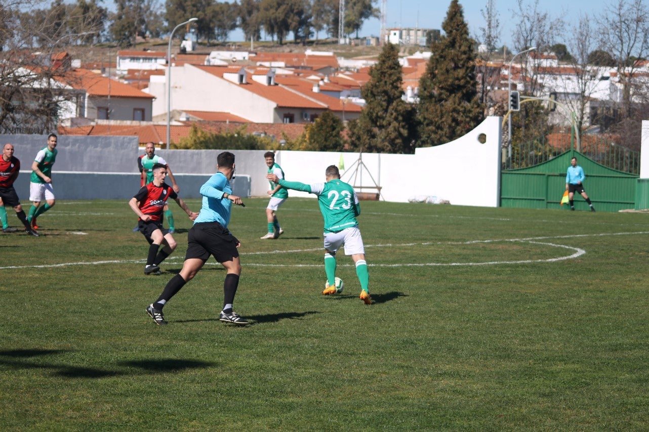 Fotos: Racing Valverdeño - CD Guadiana