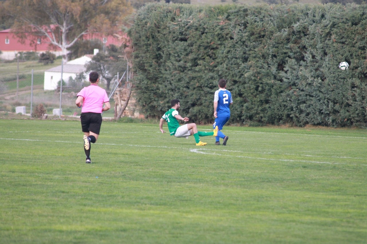 Fotos: Racing Valverdeño – CP Cheles