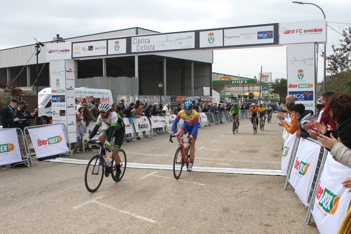 Fotos: ‘I Clásica Ciclista de Valverde de Leganés’ (II)