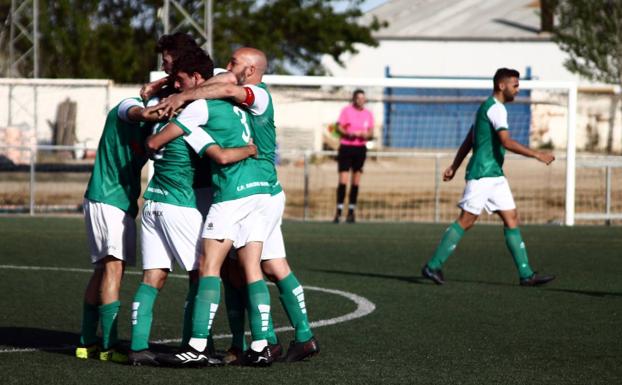 Imagen. Celebración del tercer gol racinguista
