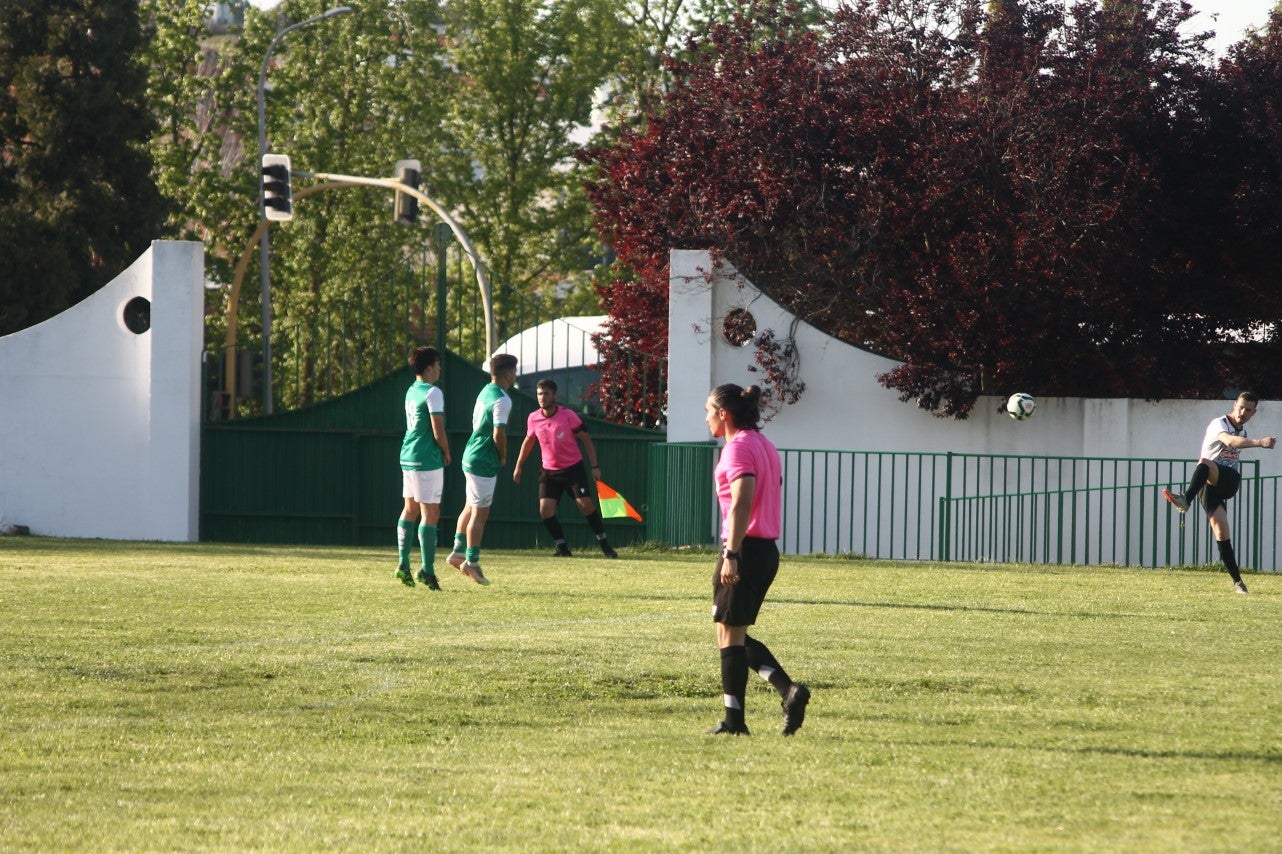 Fotos: Racing Valverdeño – Moraleja (I)