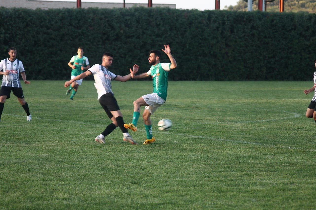 Fotos: Racing Valverdeño – Moraleja (II)