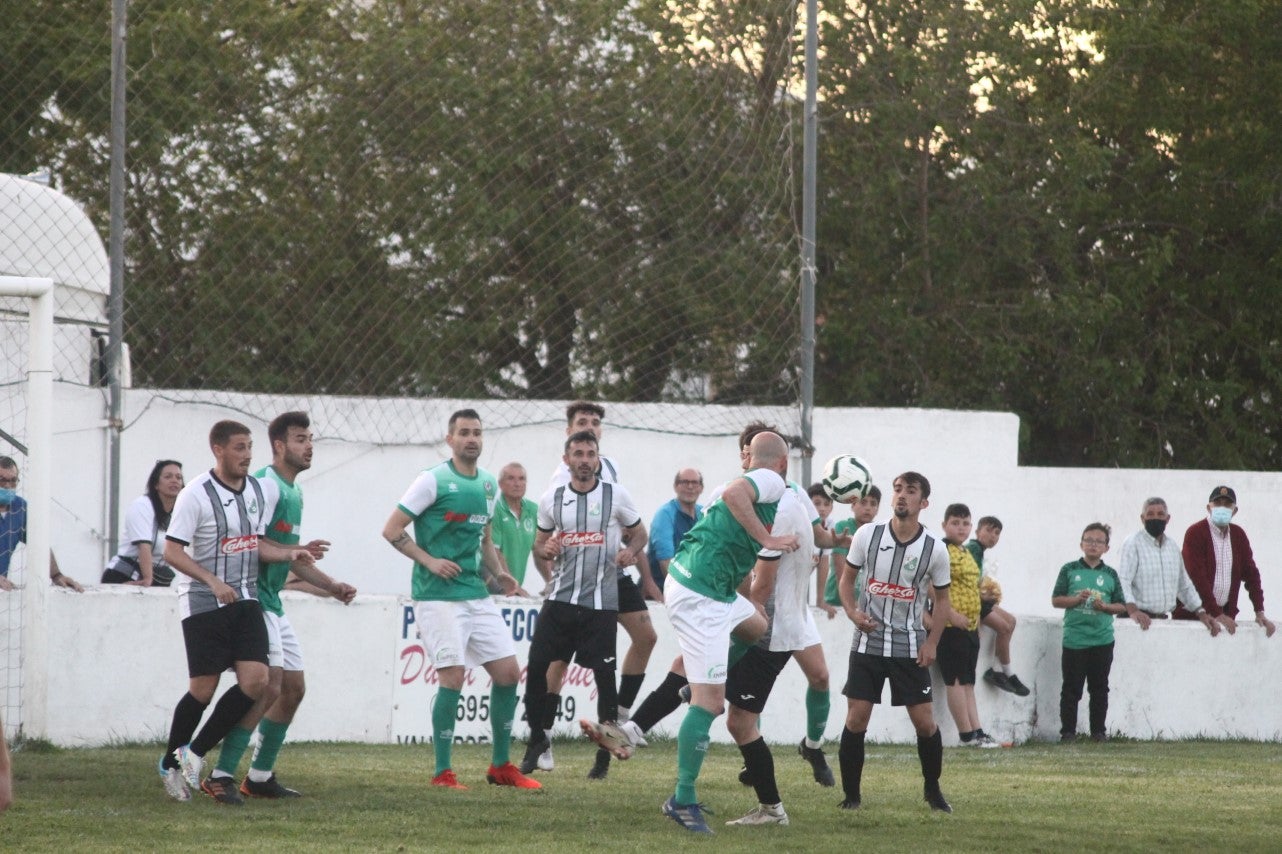 Fotos: Racing Valverdeño – Moraleja (II)