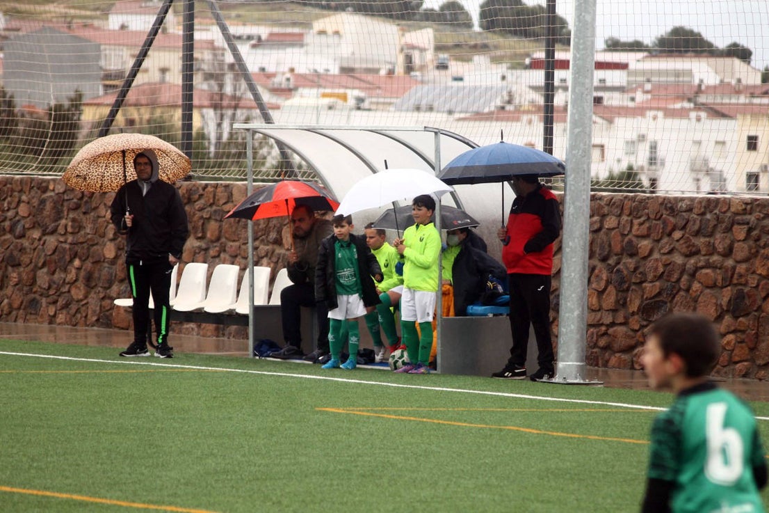 Fotos: Benjamines EMD Valverde – San Roque B