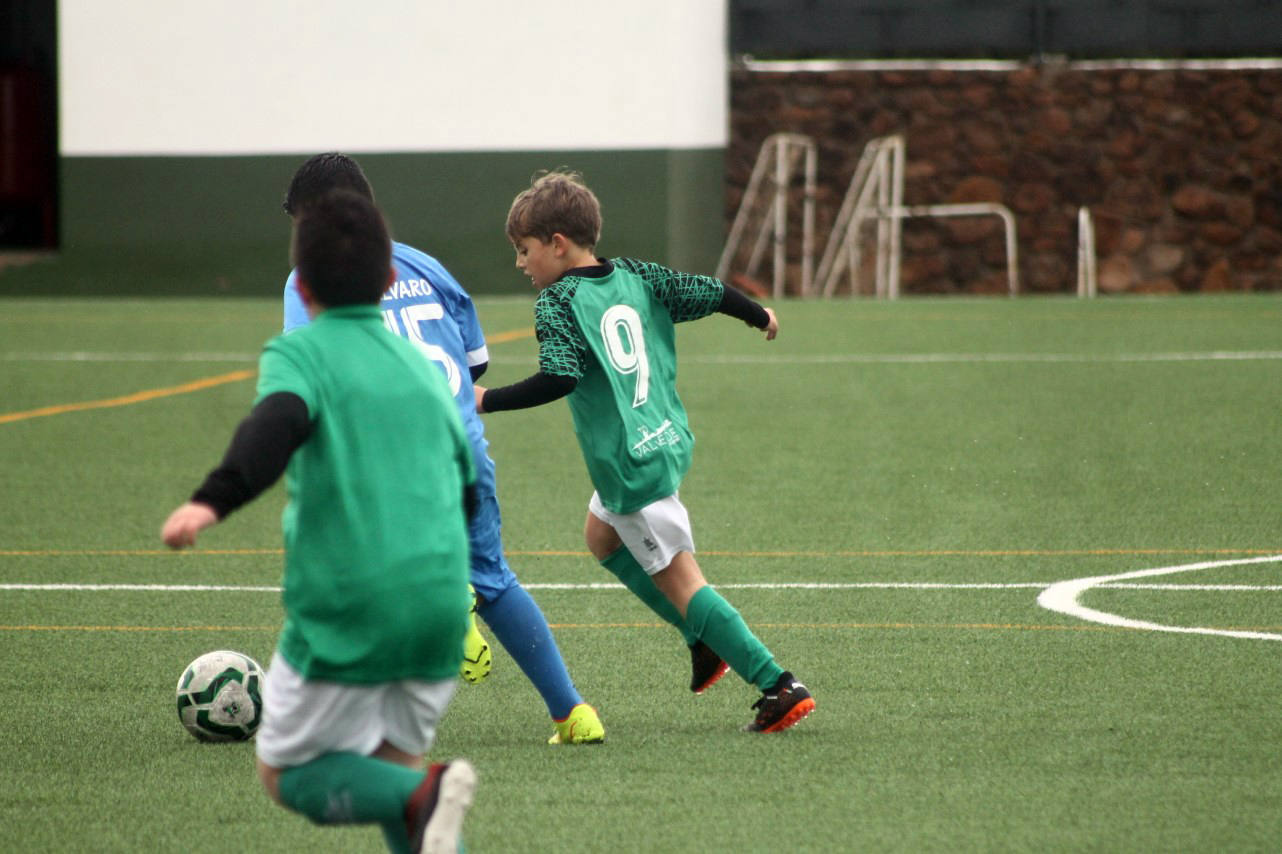 Fotos: Benjamines EMD Valverde – San Roque B