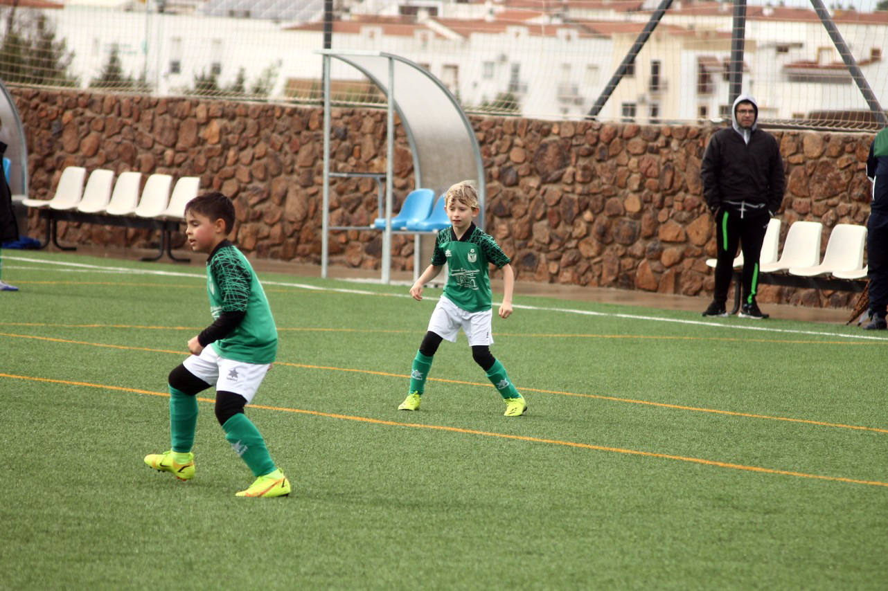 Fotos: Benjamines EMD Valverde – San Roque B