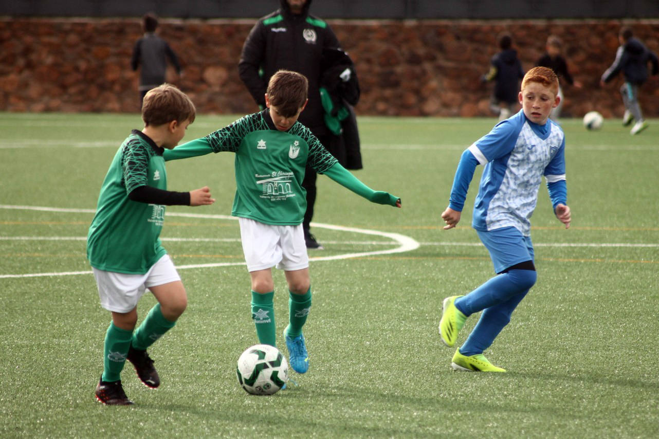 Fotos: Benjamines EMD Valverde – San Roque B