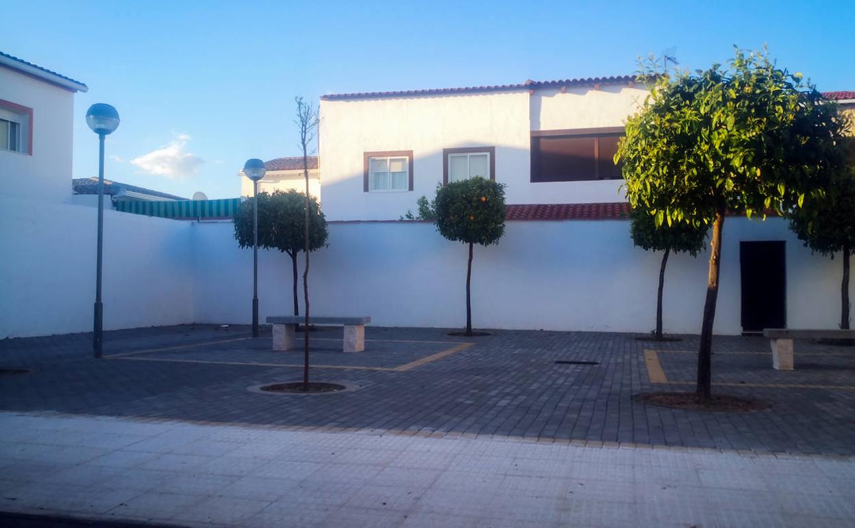Obras y reformas: La plazoleta de la Solidaridad de la calle Los Caños ya luce terminada