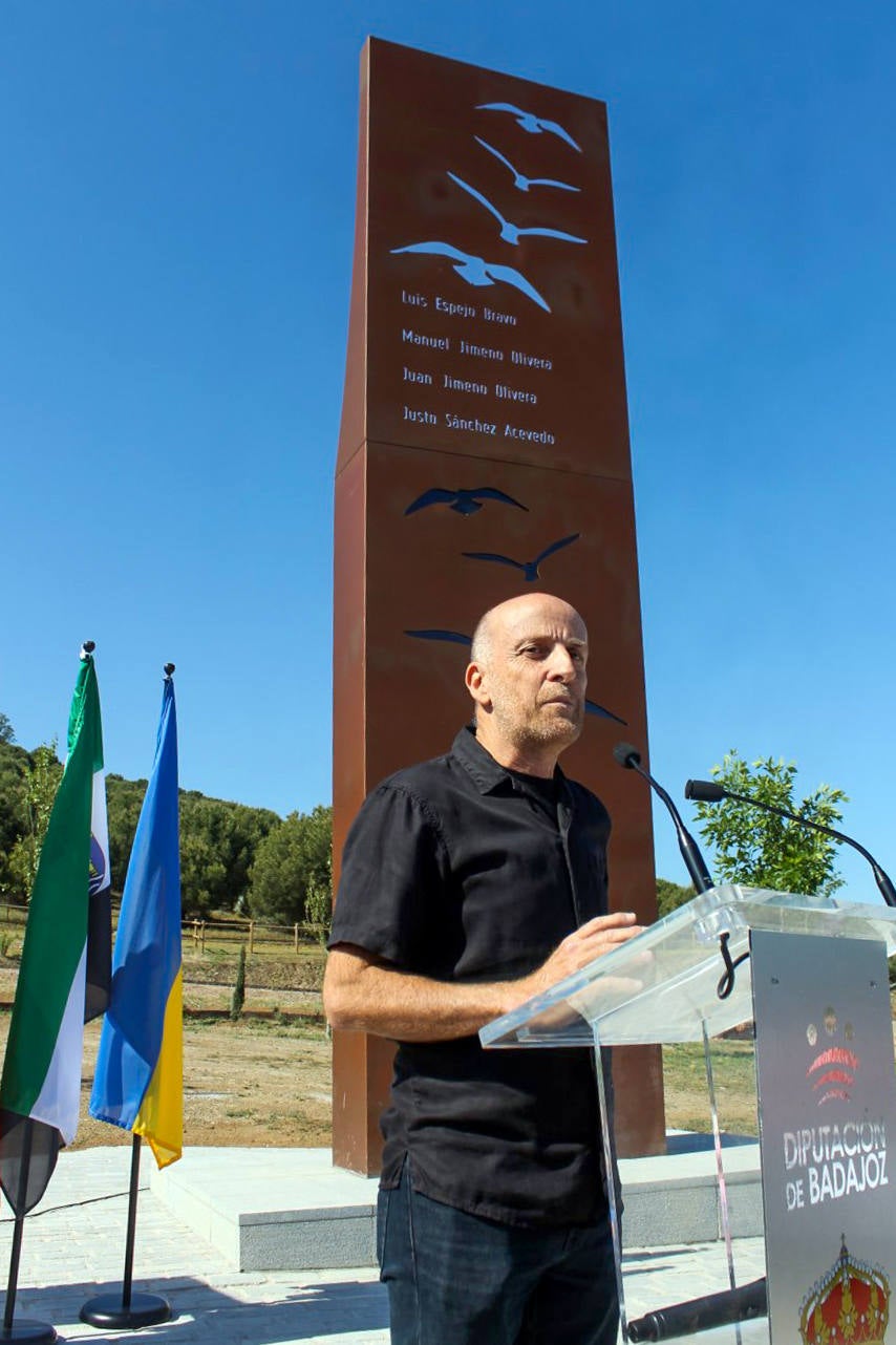 Fotos: Homenaje a las Víctimas del campo de concentración de Mauthausen