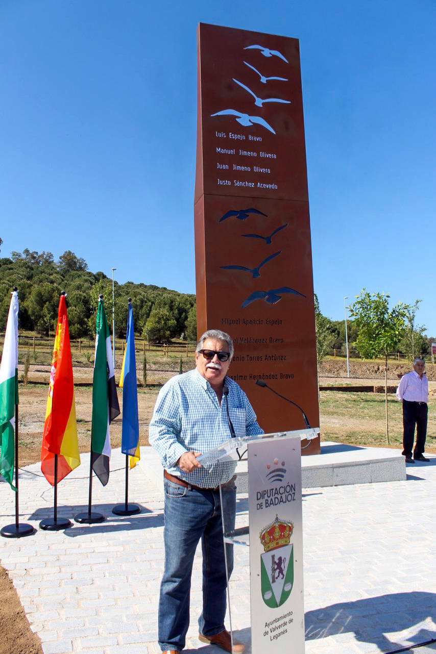 Fotos: Homenaje a las Víctimas del campo de concentración de Mauthausen