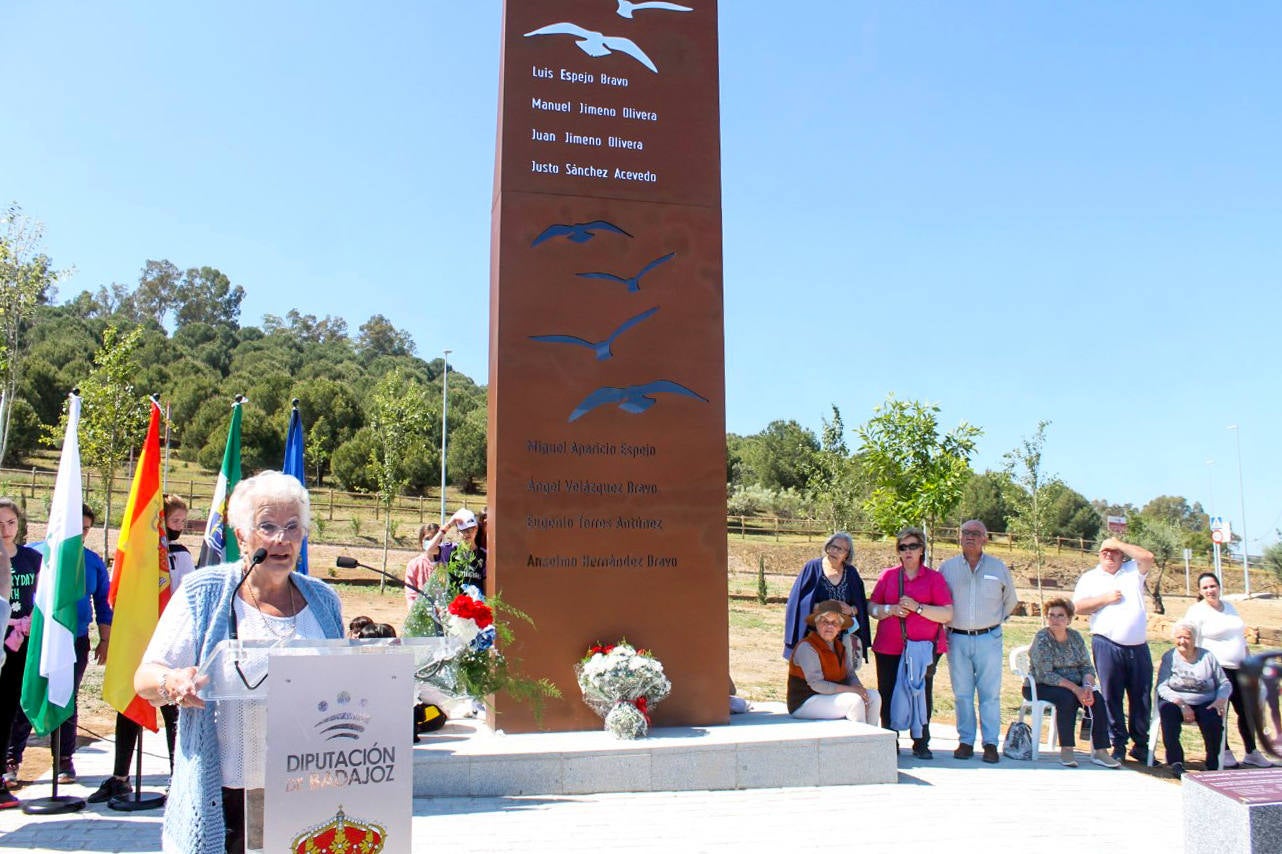 Fotos: Homenaje a las Víctimas del campo de concentración de Mauthausen