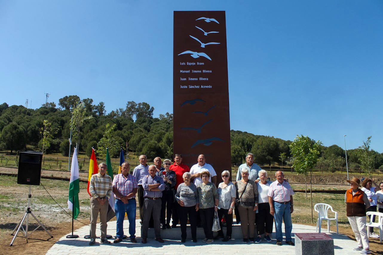 Fotos: Homenaje a las Víctimas del campo de concentración de Mauthausen