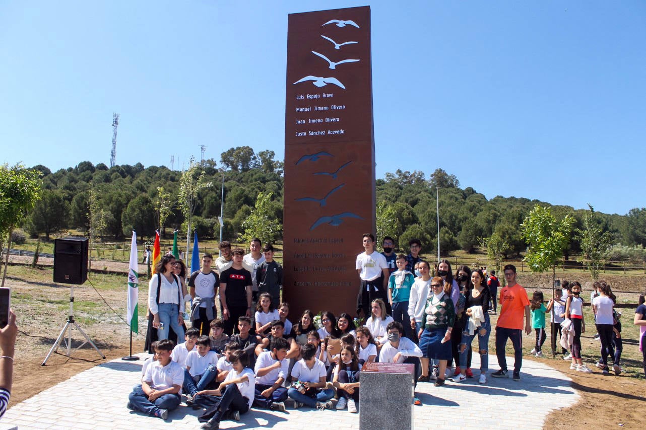 Fotos: Homenaje a las Víctimas del campo de concentración de Mauthausen