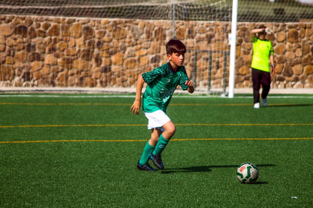 Fotos: Alevines A EMD Valverde - Escuela Guadalupe