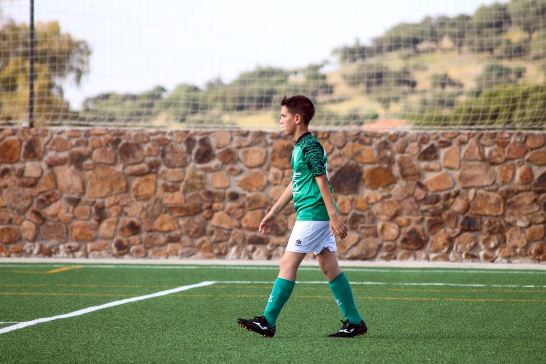 Fotos: Alevines A EMD Valverde - Escuela Guadalupe