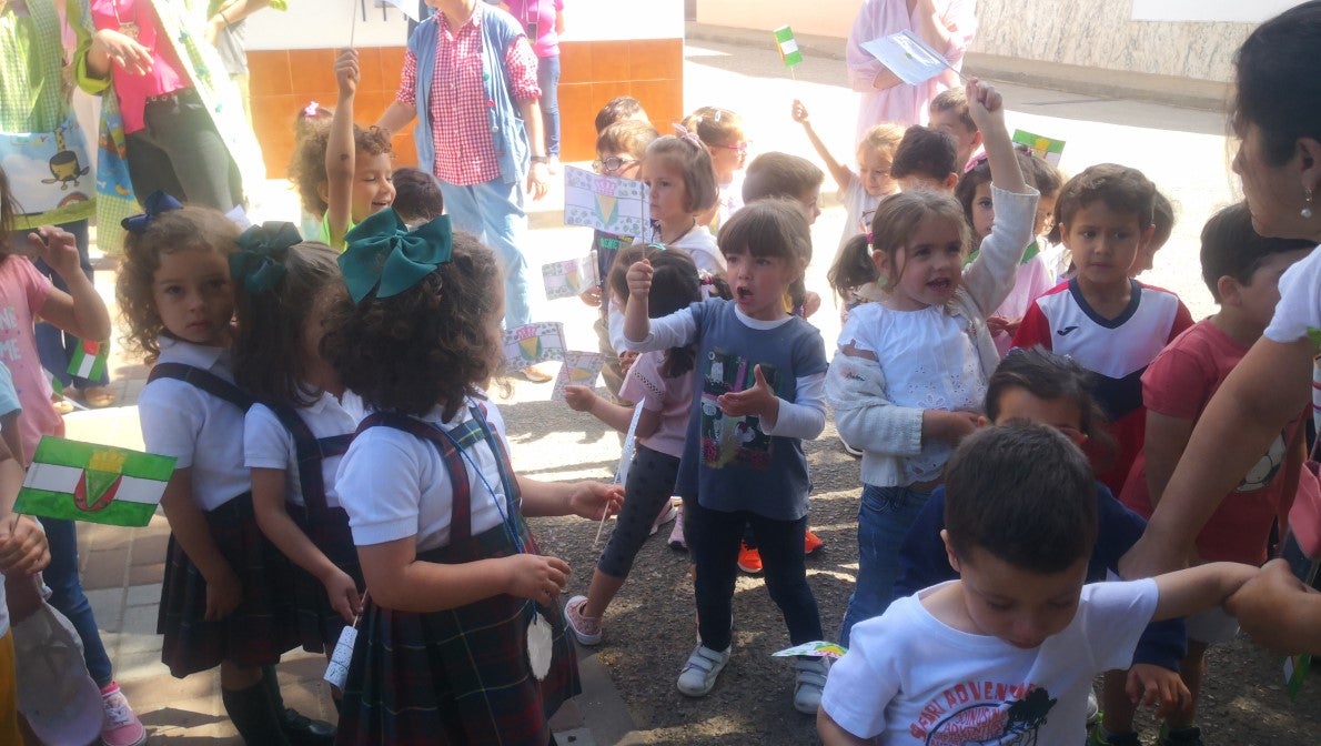 Fotos: Inauguración de la I Semana del Centro del CEIP 'César Hurtado Delicado'