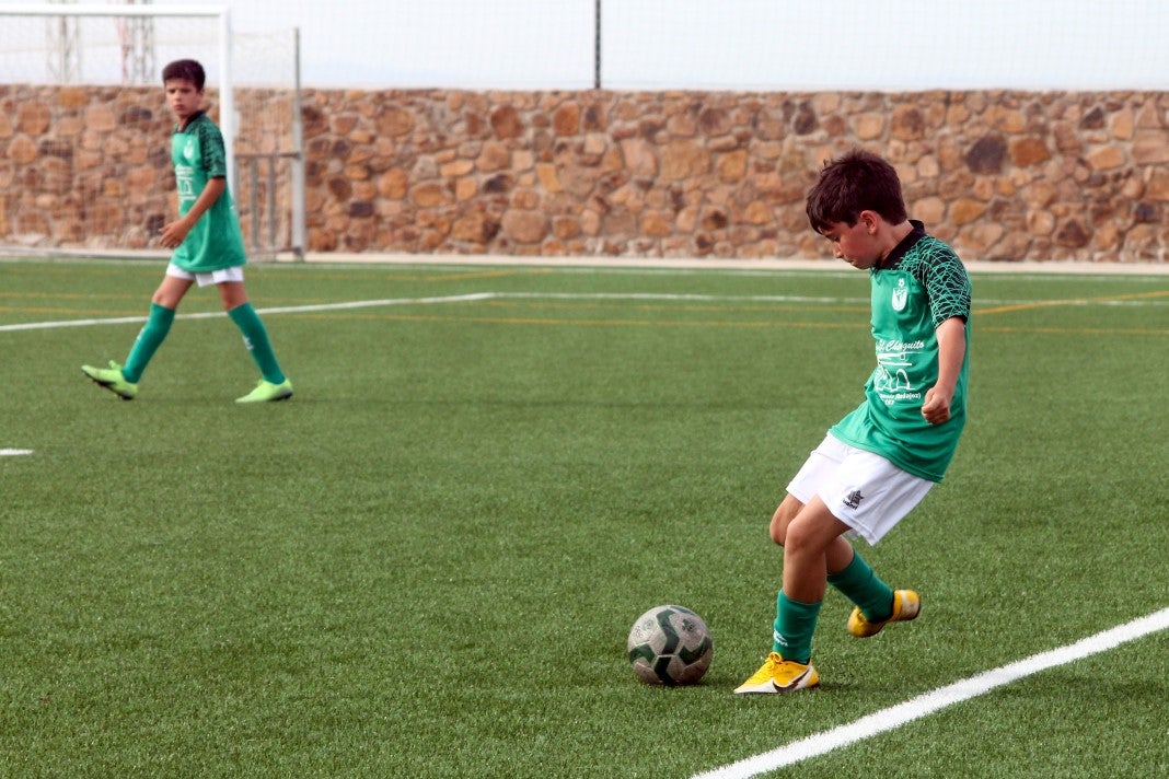 Fotos: Alevines B EMD Valverde – AD Hispanolusa