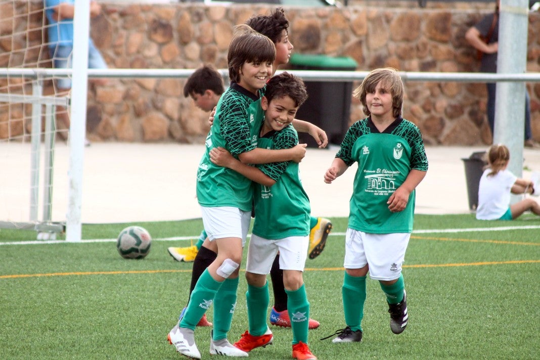 Fotos: Alevines B EMD Valverde – AD Hispanolusa