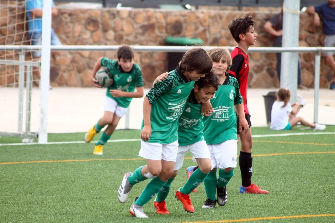 Fotos: Alevines B EMD Valverde – AD Hispanolusa