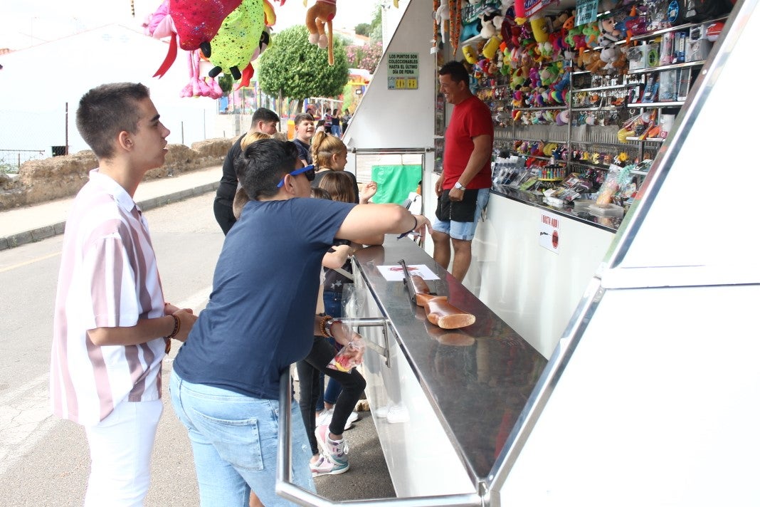Fotos: XI 'Vive la Trashumancia' y III 'Feria del Queso Artesano' (V)