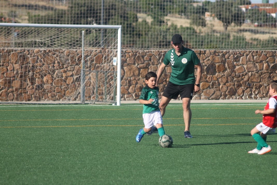 Fotos: Clausura de la temporada 2021-2022 en fútbol base (I)