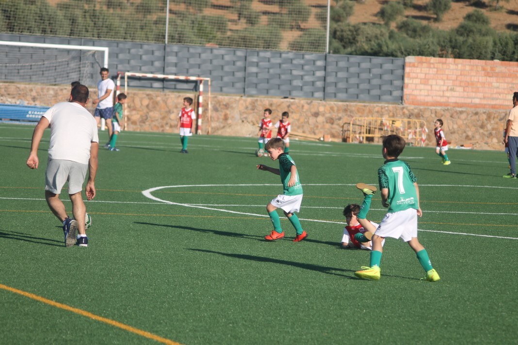 Fotos: Clausura de la temporada 2021-2022 en fútbol base (I)