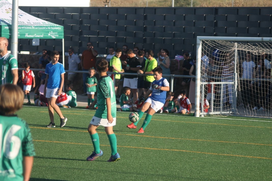 Fotos: Clausura de la temporada 2021-2022 en fútbol base (I)