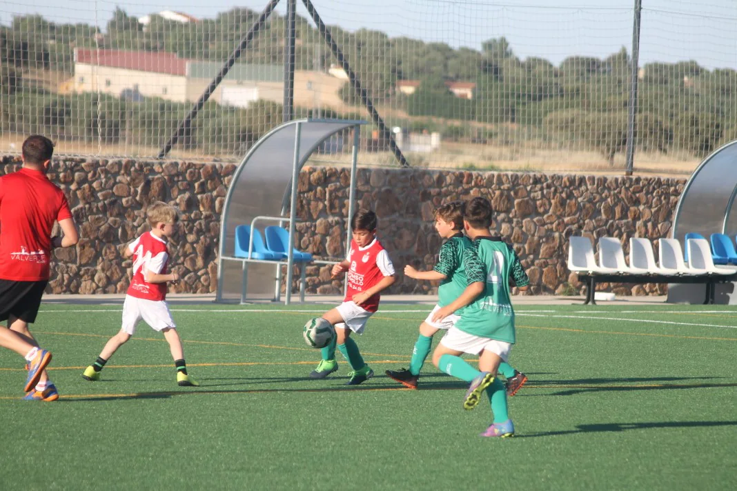 Fotos: Clausura de la temporada 2021-2022 en fútbol base (II)