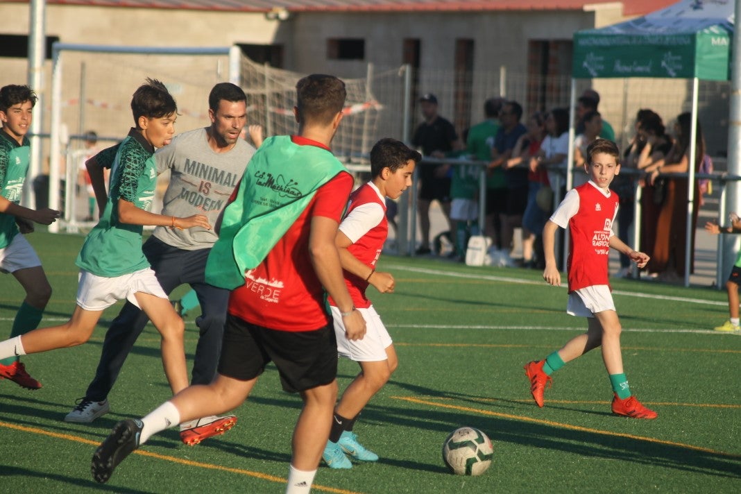 Fotos: Clausura de la temporada 2021-2022 en fútbol base (II)