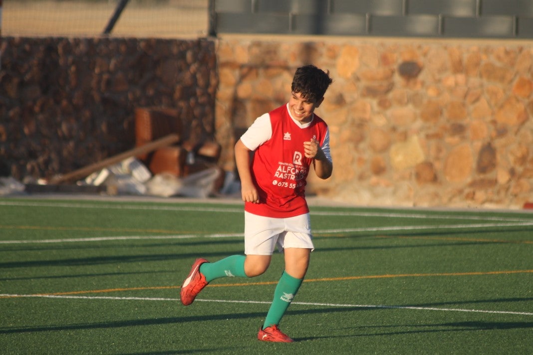 Fotos: Clausura de la temporada 2021-2022 en fútbol base (II)