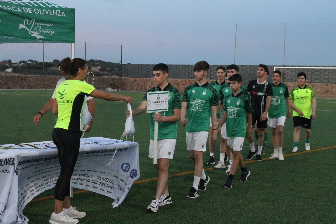 Fotos: Clausura de la temporada 2021-2022 en fútbol base (II)