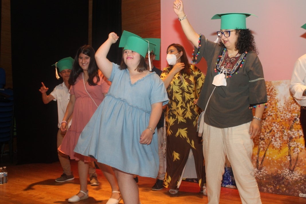 Fotos: Graduación de Adisval
