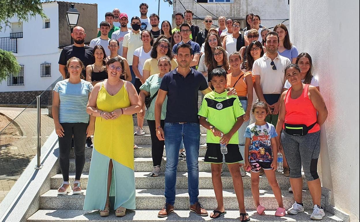 Nuevos trabajadores que se incorporan a la plantilla del ayuntamiento de Valverde de Leganés