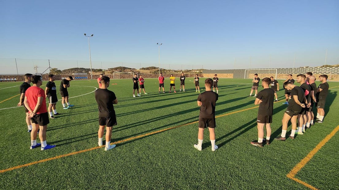 Fotos: Primer entrenamiento del Racing Valverdeño