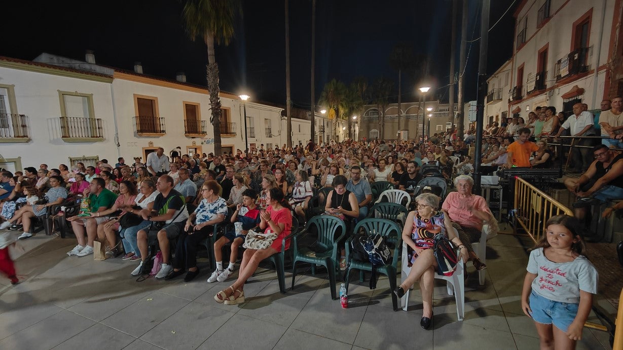 Fotos: Festival Folklórico de los Pueblos del Mundo de Extremadura (I)