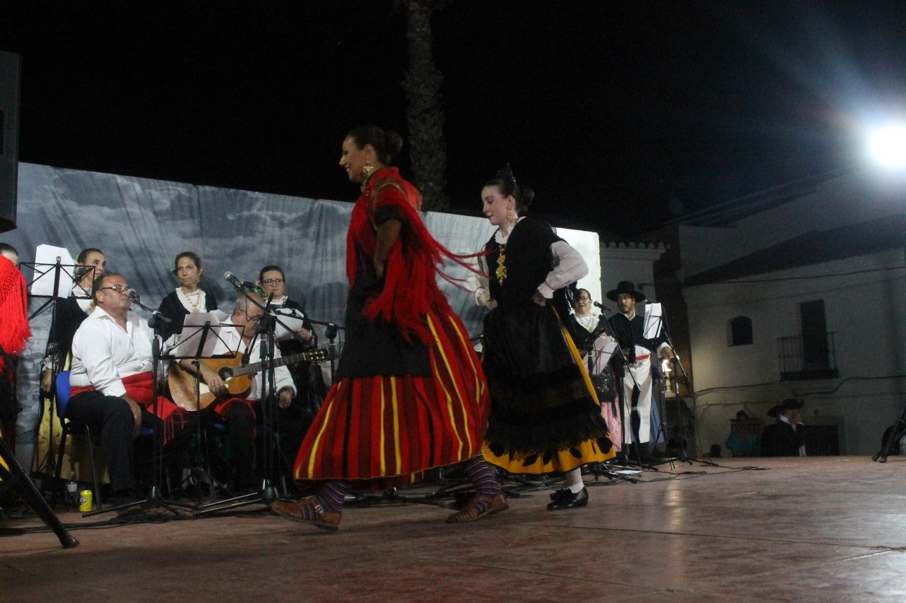 Fotos: Festival Folklórico de los Pueblos del Mundo de Extremadura (I)
