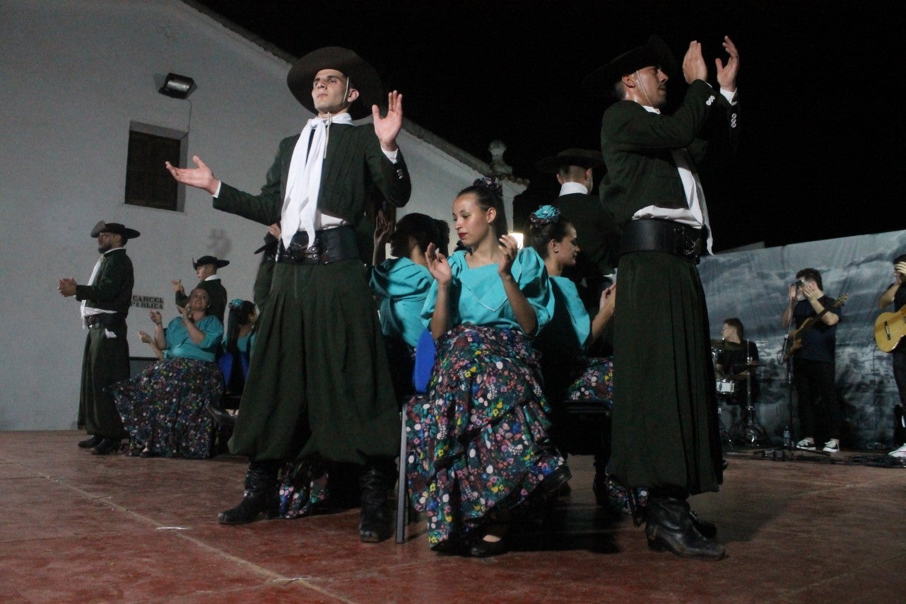 Fotos: Festival Folklórico de los Pueblos del Mundo de Extremadura (I)
