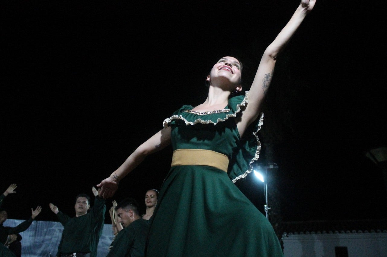 Fotos: Festival Folklórico de los Pueblos del Mundo de Extremadura (II)