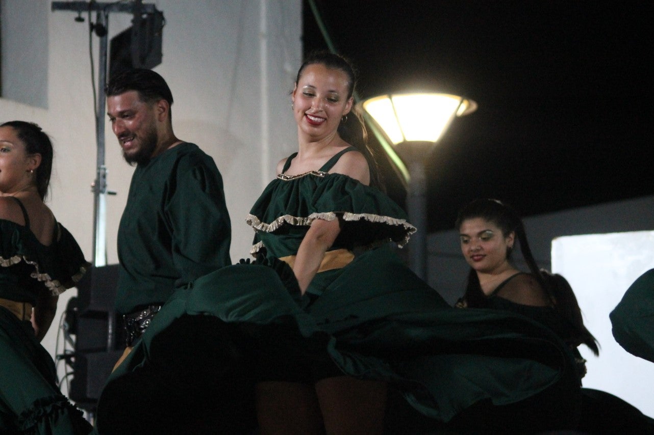 Fotos: Festival Folklórico de los Pueblos del Mundo de Extremadura (II)