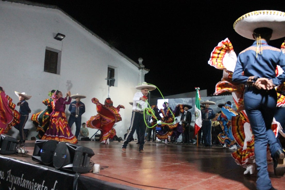 Fotos: Festival Folklórico de los Pueblos del Mundo de Extremadura (II)