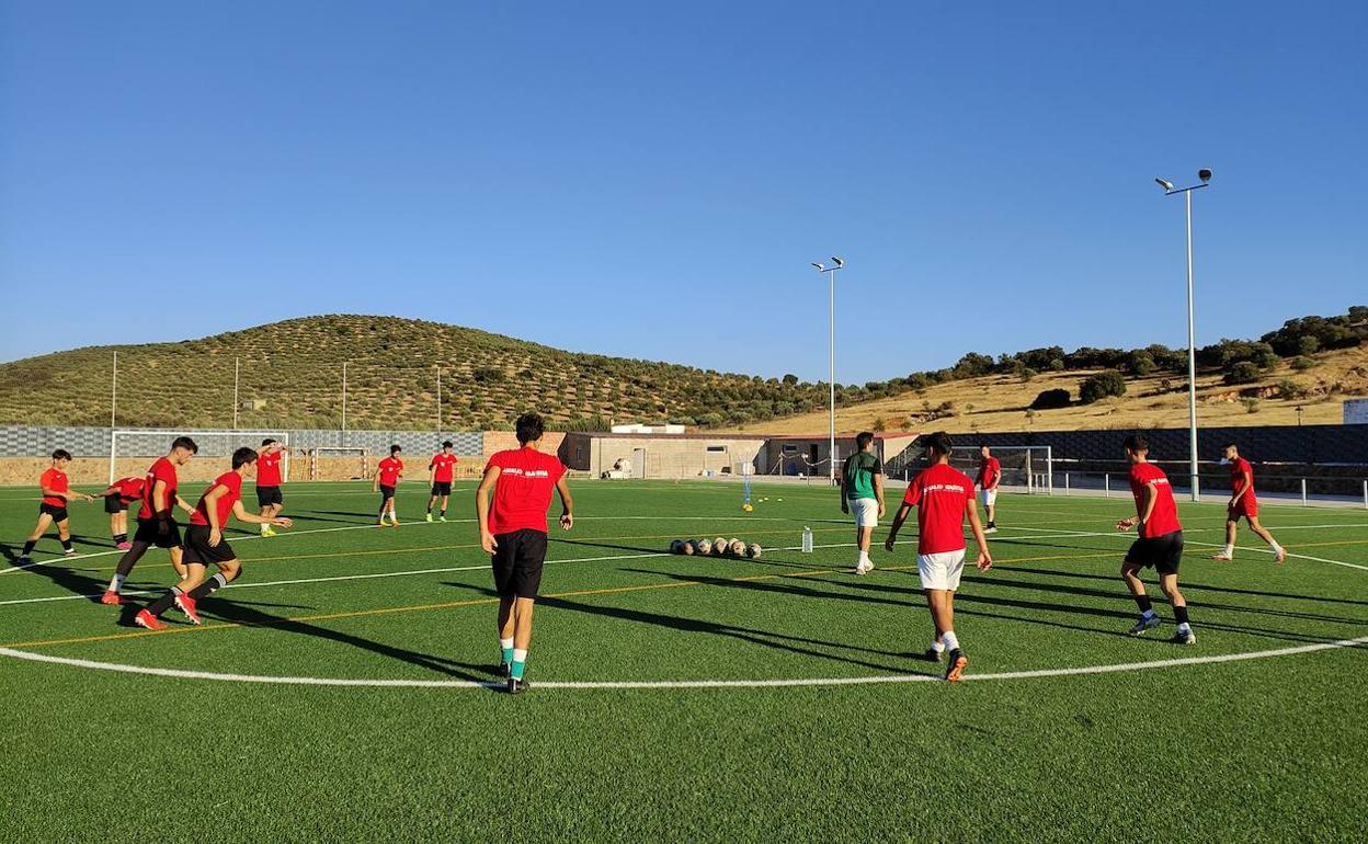 Entrenamientos de los juveniles del Racing Valverdeño