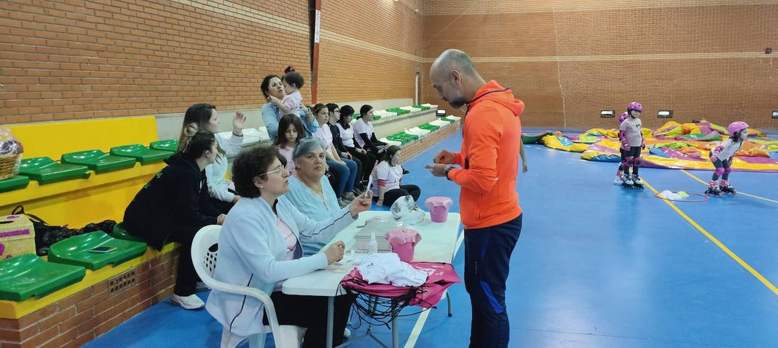 Fotos: Concentración Deportiva en la Semana contra el Cáncer de Mama