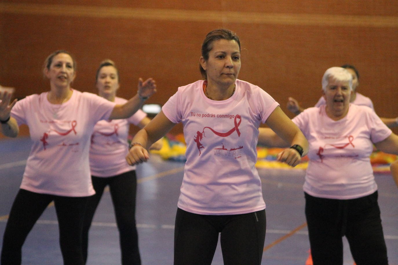 Fotos: Concentración Deportiva en la Semana contra el Cáncer de Mama