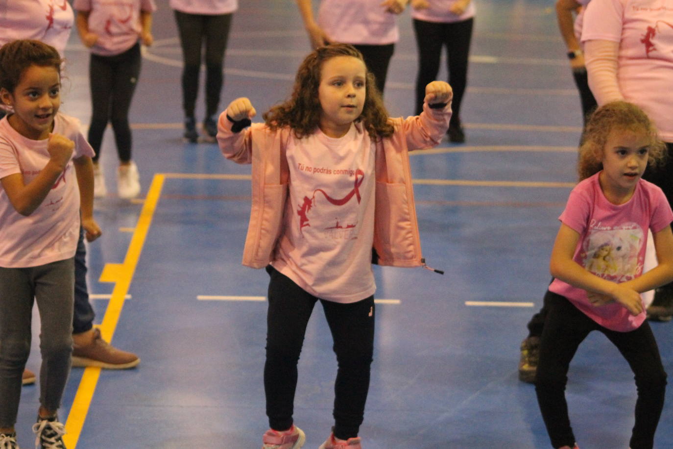 Fotos: Concentración Deportiva en la Semana contra el Cáncer de Mama