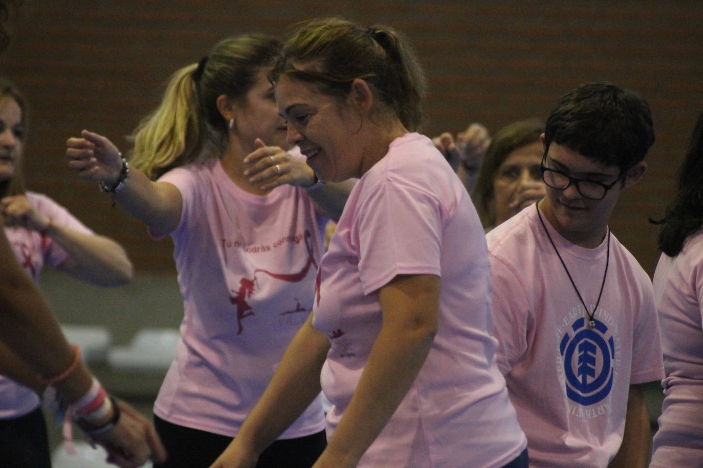 Fotos: Concentración Deportiva en la Semana contra el Cáncer de Mama