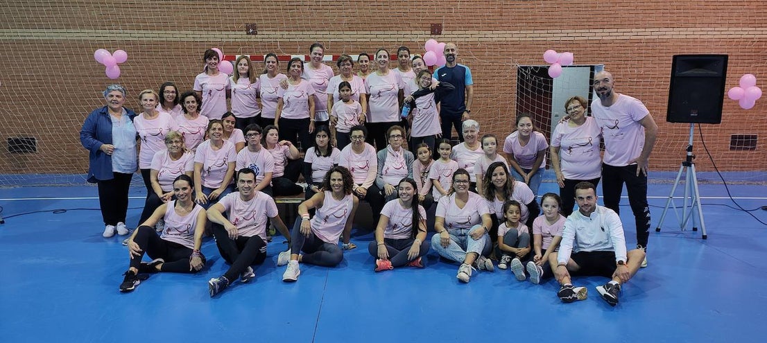Fotos: Concentración Deportiva en la Semana contra el Cáncer de Mama