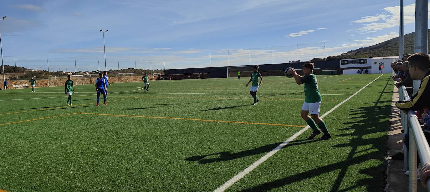 Fotos: Infantiles EMD Valverde - San Roque C