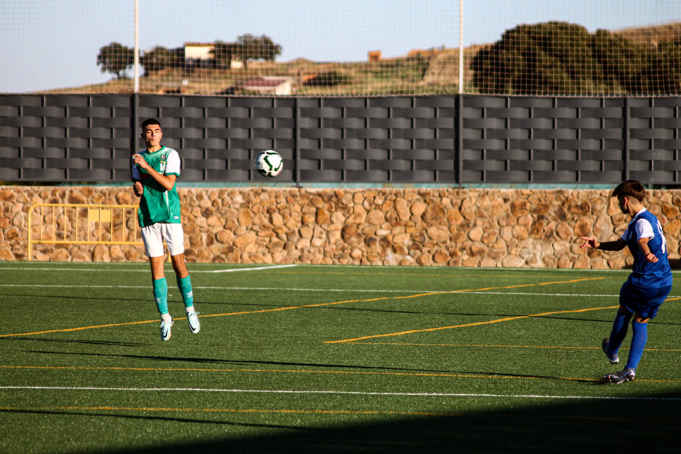 Fotos: Juveniles: Racing Valverdeño - San Roque